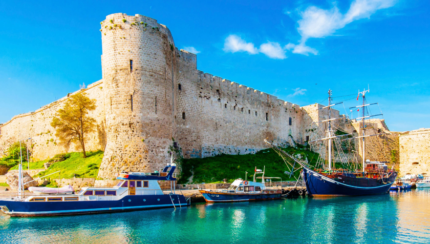 International teaching jobs closing this week 7 August 2023