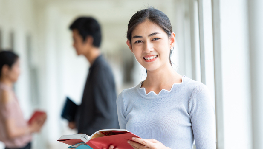 Top 5 tips for adapting to a new school as an international teacher